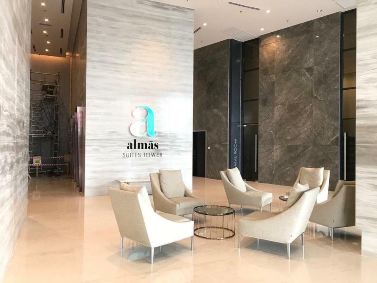 Almas Puteri Harbour Appartement Nusajaya  Buitenkant foto